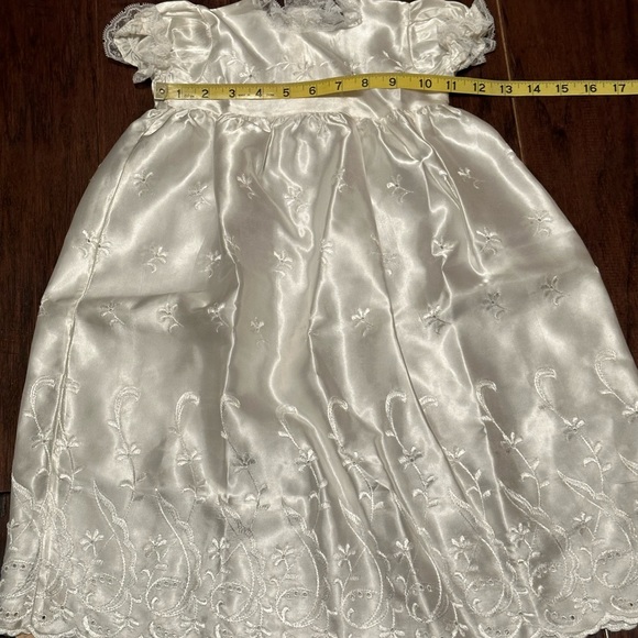 Phyllis Baby Wear 3 Piece Christening Gown Set - Unisex - Picture 5 of 8